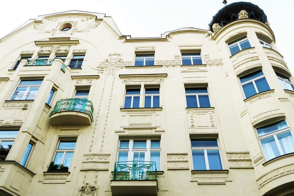 Old Town Square Superior Apartments - Valentin Prag Dış mekan fotoğraf
